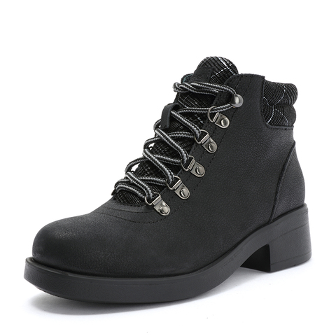 Hush Puppies/暇步士2018冬新款专柜同款黑色牛皮革女靴马丁靴及踝靴N1D05DD8