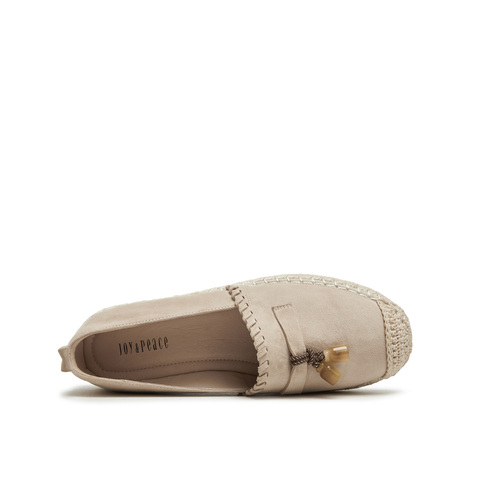 真美诗2025春季新款软糯羊绒草编围底树脂饰扣渔夫鞋女96838AA5