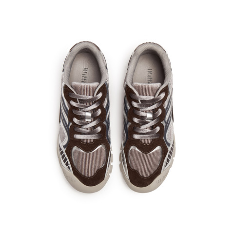 真美诗2025年秋季新款美式复古撞色拼接牛绒皮运动休闲鞋06701CM5