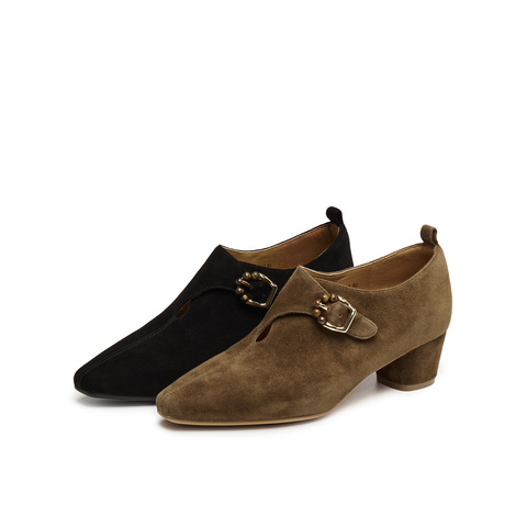 真美诗2025年秋季新款优雅老钱风虎眼石针扣羊绒单鞋69797CM5