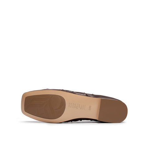 真美诗2025年秋季新款文艺优雅复古褶皱羊皮芭蕾舞鞋JR262CQ5