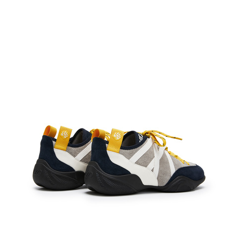 真美诗2025年秋季新款山系户外风攀岩休闲牛剖层革女鞋56219CM5