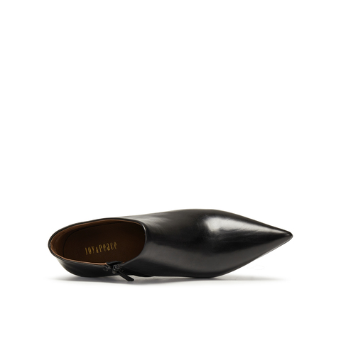 真美诗2025年冬季新款优雅知性纯色羊皮革时装女靴03681DD5