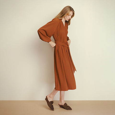 真美诗2025年秋季新款优雅慵懒舒适坡跟牛皮包头拖Y1L01CH5