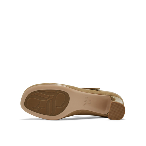 真美诗2026年春季新款精致优雅微抓褶舒适羊皮芭蕾舞鞋85Z35AQ6