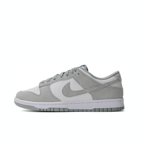 NIKE耐克2024男子NIKE DUNK LOW RETRO SE休闲板鞋/复刻鞋FQ8249-101