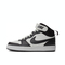 NIKE耐克2024大童COURT BOROUGH MID 2 (GS)儿童复刻鞋CD7782-126