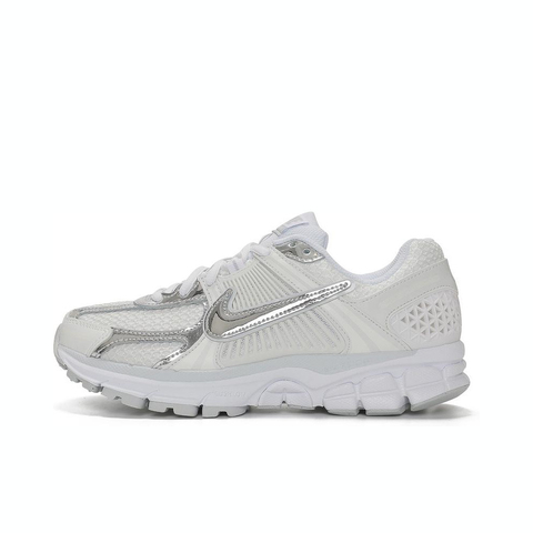 NIKE耐克2025女子W NIKE ZOOM VOMERO 5休闲HF7723-100