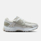 NIKE耐克2025女子W NIKE ZOOM VOMERO 5休闲FJ2028-107