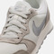 NIKE耐克2026女子WMNS NIKE MD RUNNER 2休闲749869-108