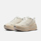 NIKE耐克2026女子W NIKE VOMERO PLUS ESS跑步IO9916-100