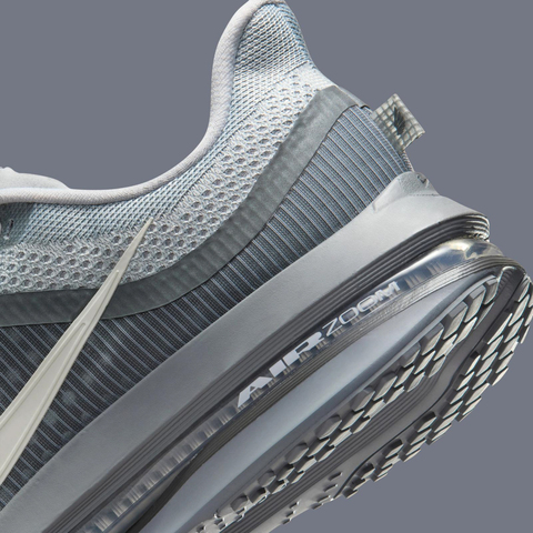 NIKE耐克2026男子NIKE PEGASUS PREMIUM跑步HQ2592-013