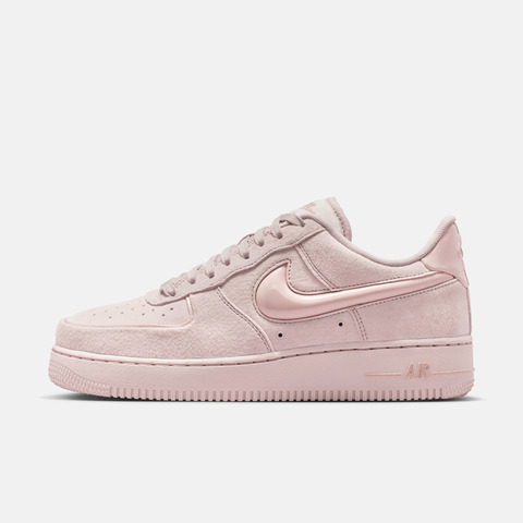 NIKE耐克2026女子W AIR FORCE 1 '07休闲HV4406-601