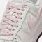 NIKE耐克2026女子WMNS AIR FORCE 1 '07休闲IQ4937-161