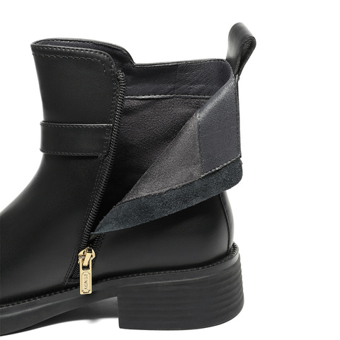 森达简约时装靴女2023冬季新款时尚皮带扣舒适休闲短靴WPZ36DD3