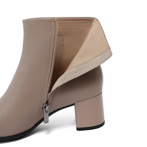 森达时尚时装靴女2023冬季新款商场同款气质显瘦粗跟短靴4XM42DD3