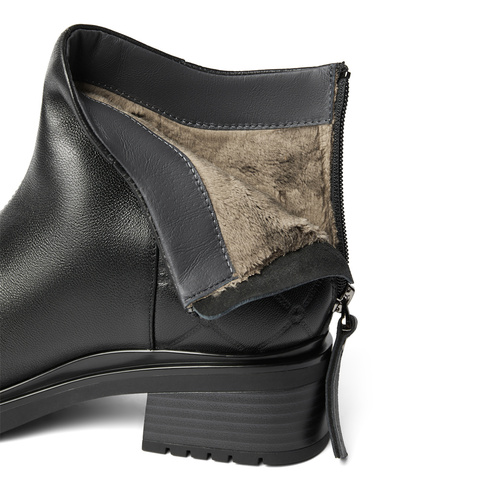 森达时装靴女年冬季新商场同款气质通勤粗跟短靴XDW01DD4