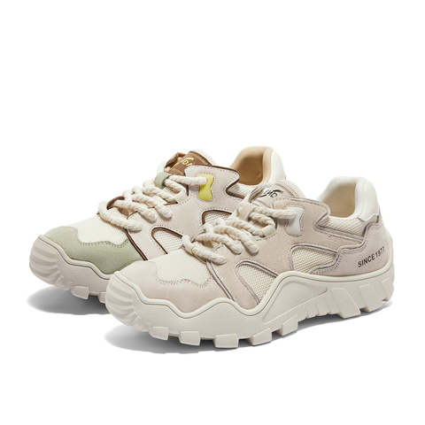 森达阿甘鞋女款2025春季新款拼接厚底户外运动休闲鞋ZCC44AM5