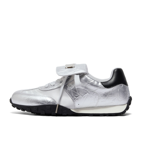 森达阿甘鞋女款2025春季新款户外运动风跑步休闲鞋ZCC33AM5