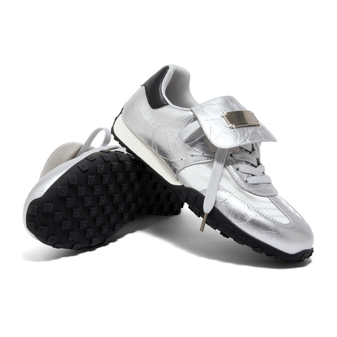 森达阿甘鞋女款2025春季新款户外运动风跑步休闲鞋ZCC33AM5