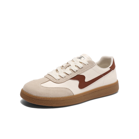 森达德训鞋女款2025春新拼接时尚运动风户外休闲板鞋ZTF58AM5