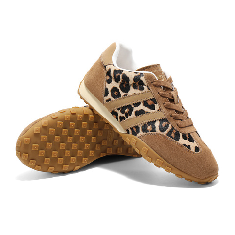 森达阿甘鞋女款2025春季新款户外运动风跑步休闲鞋ZTF65AM5