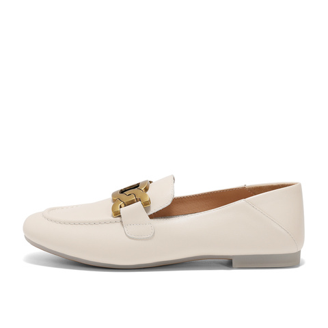 森达乐福鞋女款2025春季新款通勤马衔扣舒适平底单鞋WP002AA5