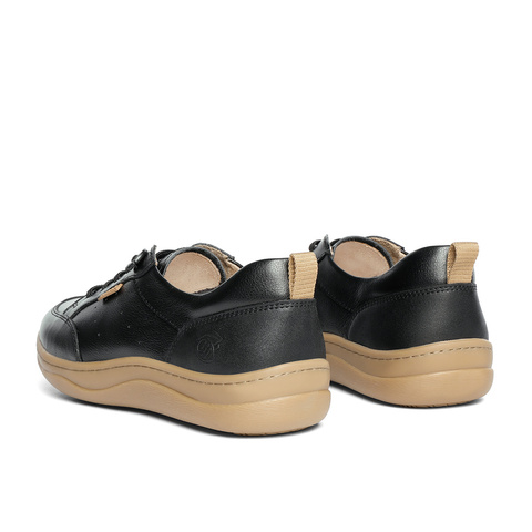 森达板鞋女款2025秋新商场同款户外厚底小白休闲鞋4CFZ2CM5