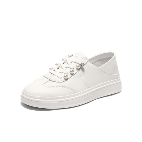 森达小白鞋女款2025秋新商场同款简约轻便休闲板鞋XPM01CM5