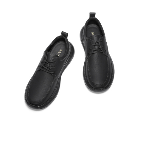 森达休闲皮鞋男2025秋季新款简约厚底休闲鞋2AU01CM5