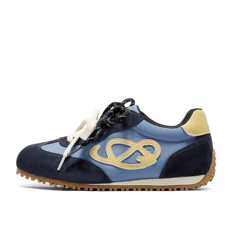 森达德训鞋女2025秋季新款拼接百搭户外休闲板鞋ZTH65CM5