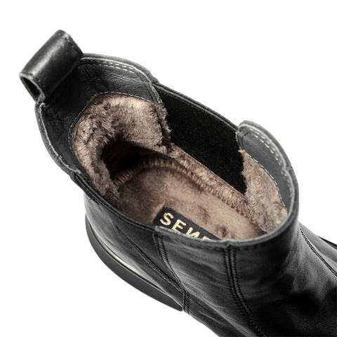 森达切尔西靴女2025冬新商场同款潮流休闲短皮靴XTT01DD5