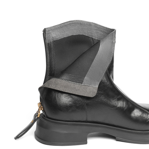 森达弹力靴女2025冬新商场同款复古潮流休闲中筒靴XRP01DZ5