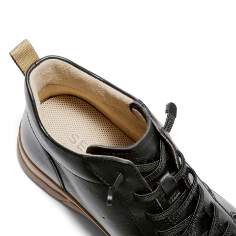 森达休闲靴女2025冬新商场同款潮流户外厚底皮短靴4BK46DD5