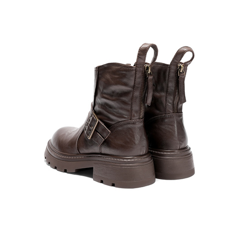 森达时装靴女2025冬新商场同款抓纹皮带扣潮流中筒靴XTJ01DZ5