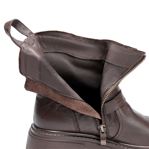 森达时装靴女2025冬新商场同款抓纹皮带扣潮流中筒靴XTJ01DZ5