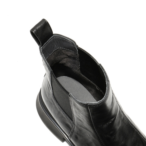 森达切尔西靴女2025冬新商场同款潮流休闲短皮靴XTT01DD5