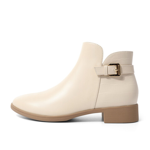 森达时装靴女2025冬新商场同款潮流休闲短靴4T647DD5