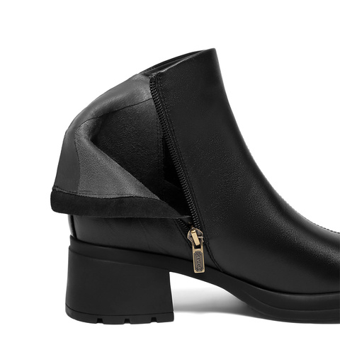 森达休闲靴女2025冬新商场同款简约粗高跟短皮靴4PQ52DD5