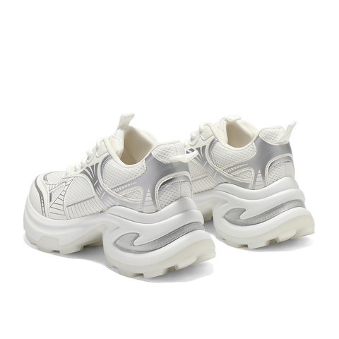 森达老爹鞋女2025秋季新款网面运动风厚底休闲鞋WP038CM5