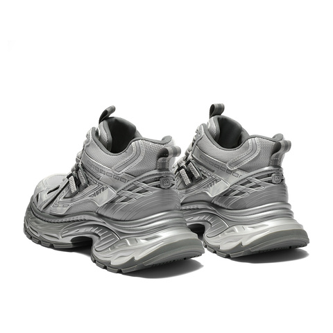 森达休闲靴女2025冬季新款商场同款运动老爹短靴XVP01DD5