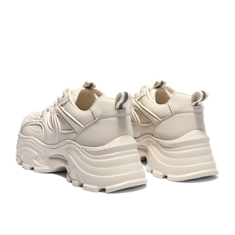 森达老爹鞋女2025秋新户外运动风网面厚底休闲鞋WP055CM5