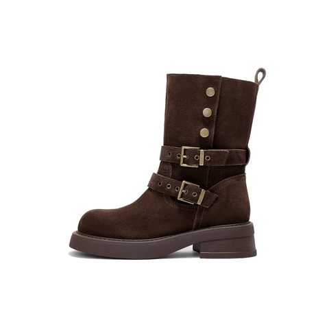 森达西部靴女2025冬新商场同款欧美皮带扣中筒靴XVV01DZ5