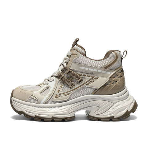 森达休闲靴女2025冬季新款商场同款运动老爹短靴XVP01DD5