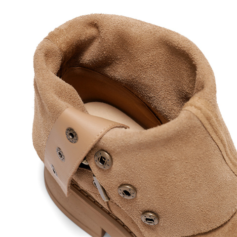 森达西部靴女2025冬新商场同款欧美皮带扣中筒靴XVV01DZ5