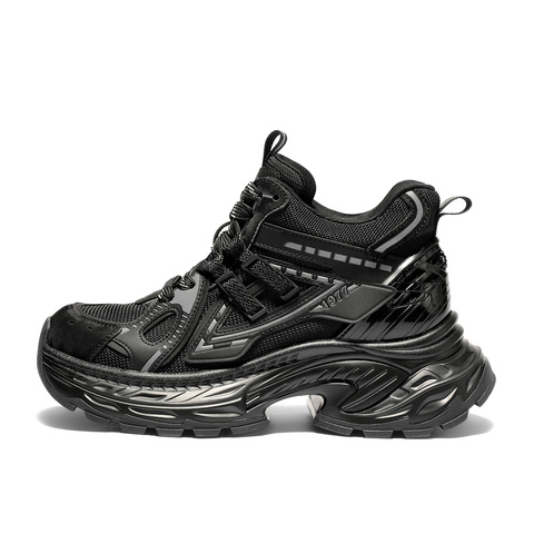 森达休闲靴女2025冬季新款商场同款运动老爹短靴XVP01DD5