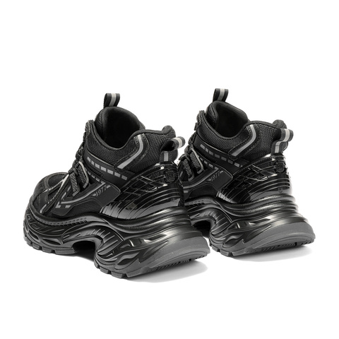 森达休闲靴女2025冬季新款商场同款运动老爹短靴XVP01DD5