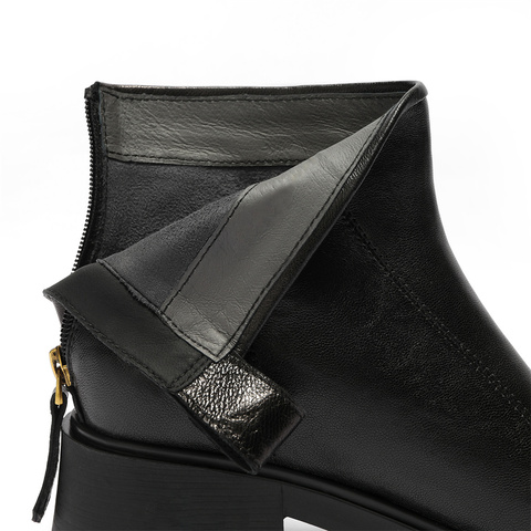 森达时装靴女2025冬季新款时尚粗跟厚底休闲短皮靴ZTI06DZ5