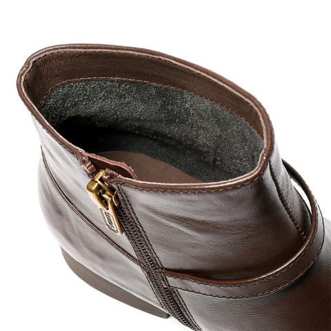 森达休闲靴女2025冬季新款真皮抓纹粗跟短皮鞋4T6C2DD5