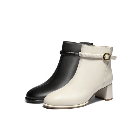 森达时装靴女2025冬季新款气质高跟时尚短皮靴WP056DD5